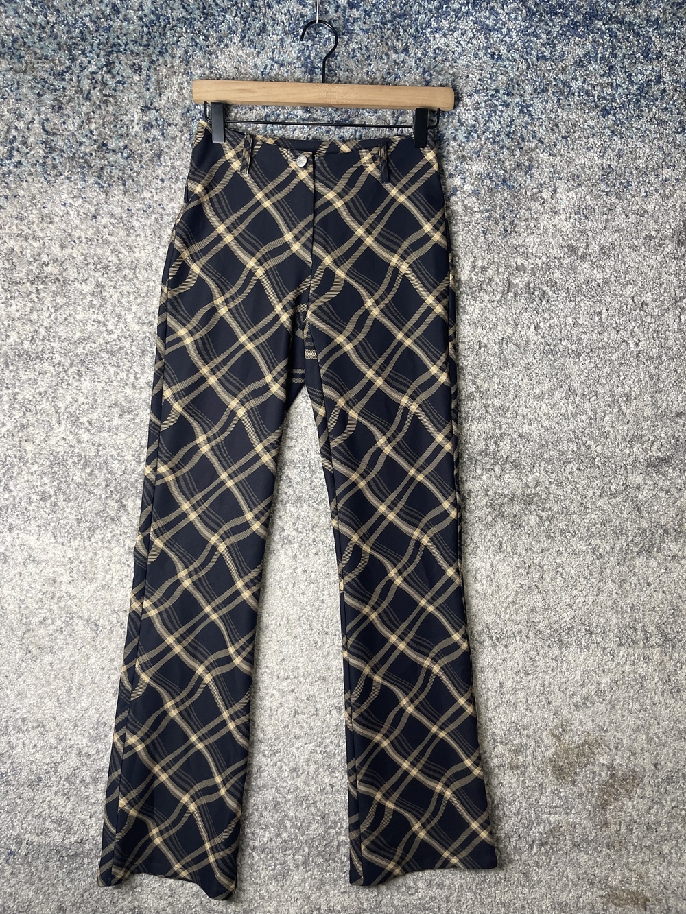 I AM GIA Pants Womens XS Black Tan Plaid Flare Stretch Polyester Trousers Retro